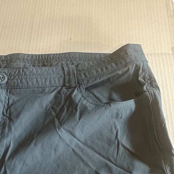 Eddie Bauer light blue capri lightweight fabric with bungee cord tabs zipper - Picture 3 of 11